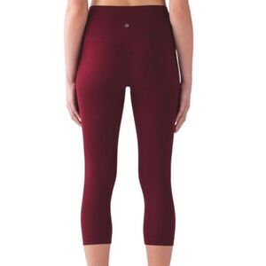 .Lululemon Align Crop 19" Deep Rouge